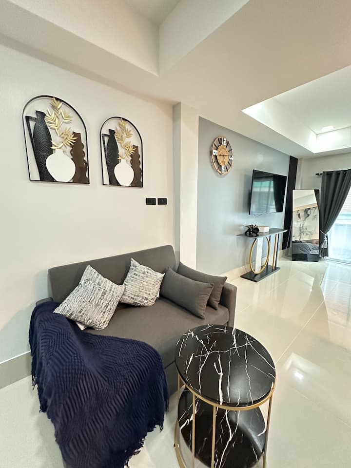Luxurypattaya Center Viraplace3# - Pattaya