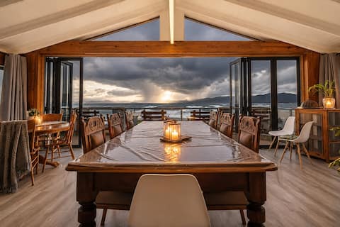 Panoramic Ocean View | Whale Watching | De Kelders