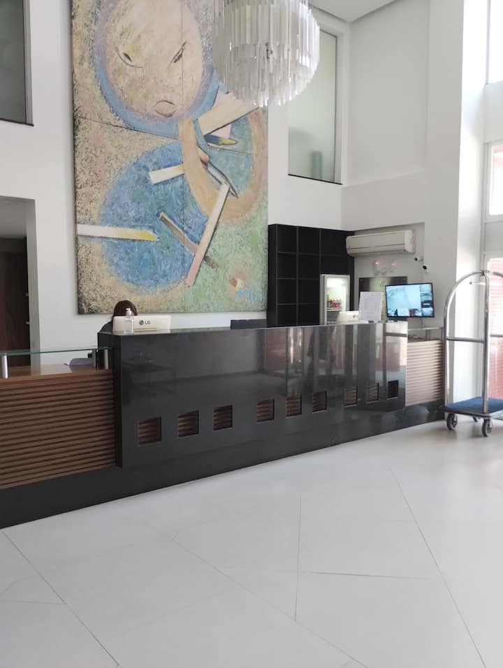 Mont Blanc Apart Hotel - Quarto Luxoso - Duque de Caxias