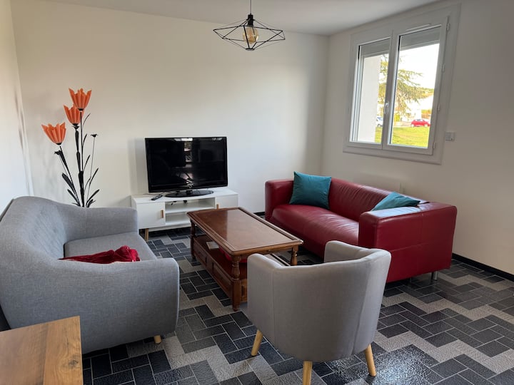 Appartement Lumineux, Calme
3chambres, Balcon - Badens
