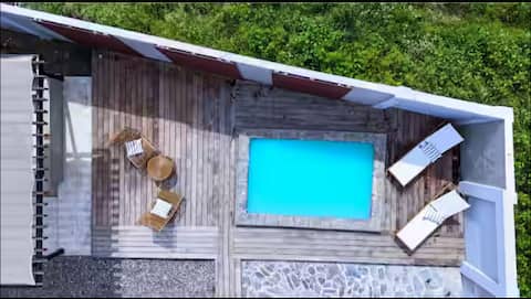 House of Gemini (w/ private jacuzzi)