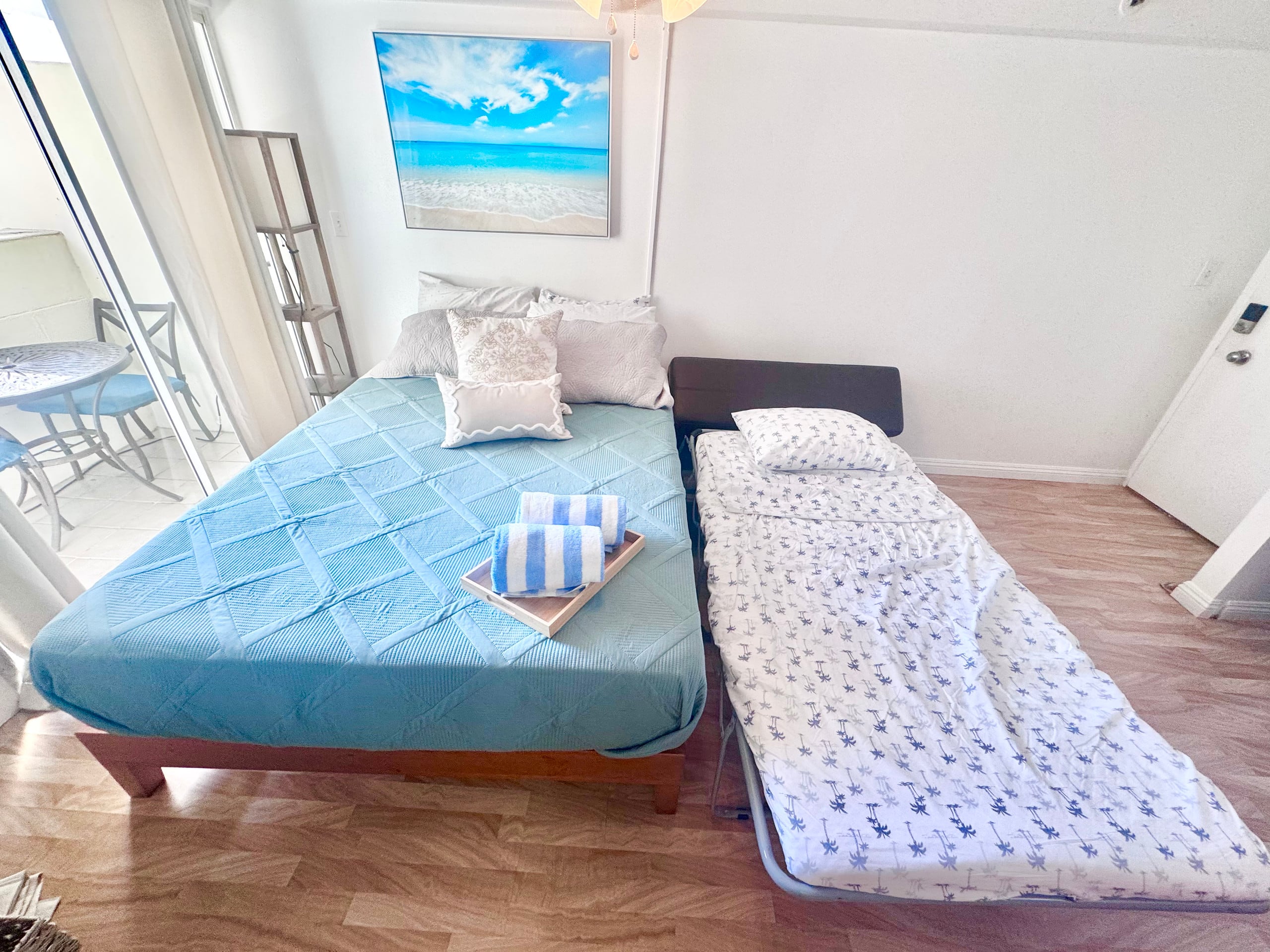 Central, Early check in! Upgraded Unit! - Main photo