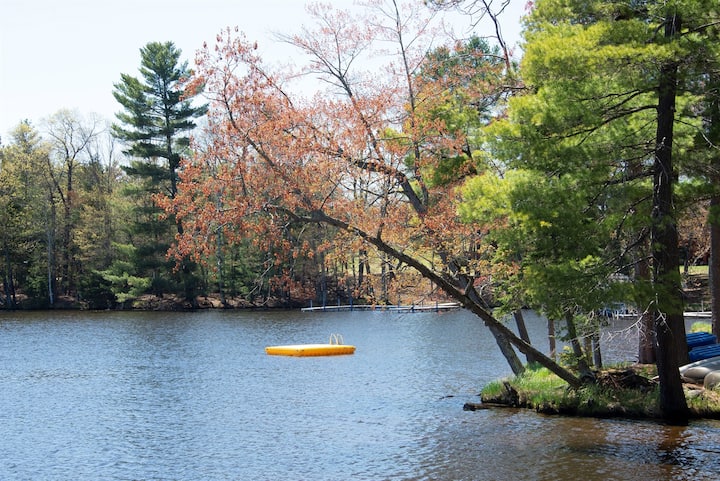 Lake Forest Resort Relax On A Pristine Sandy Bea - Eagle River