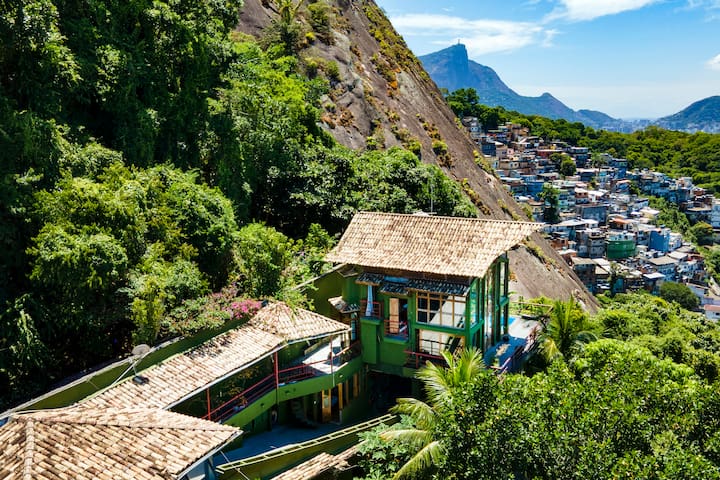 ADV007 Villa for 7 with 360° views of all of Rio