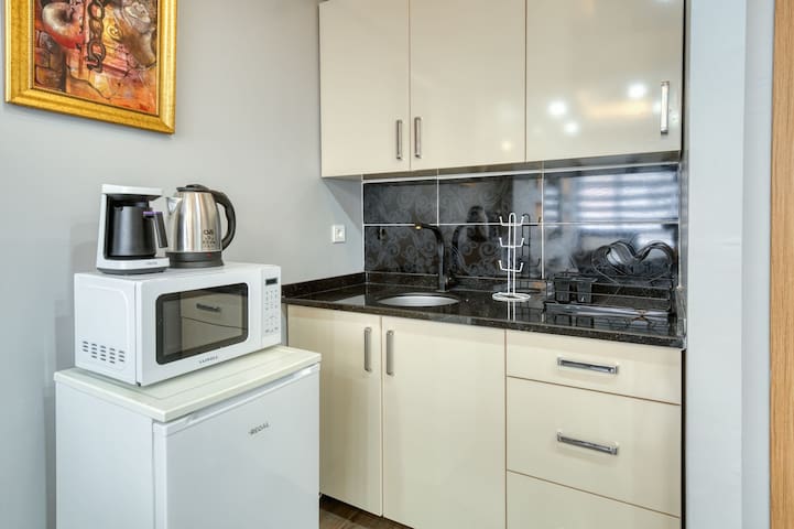 Alis palace gallery image 5