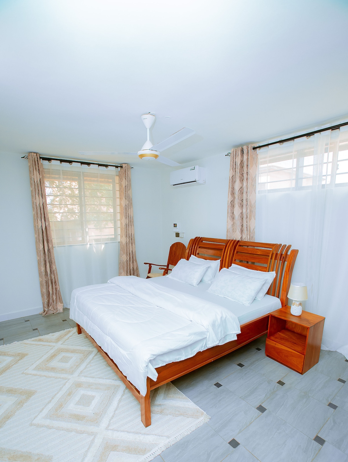 غرفة النوم 1