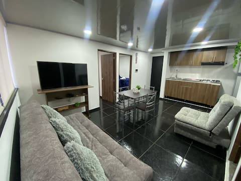Top performing Airbnb: Cozy central apartment 501 in Los Mártires