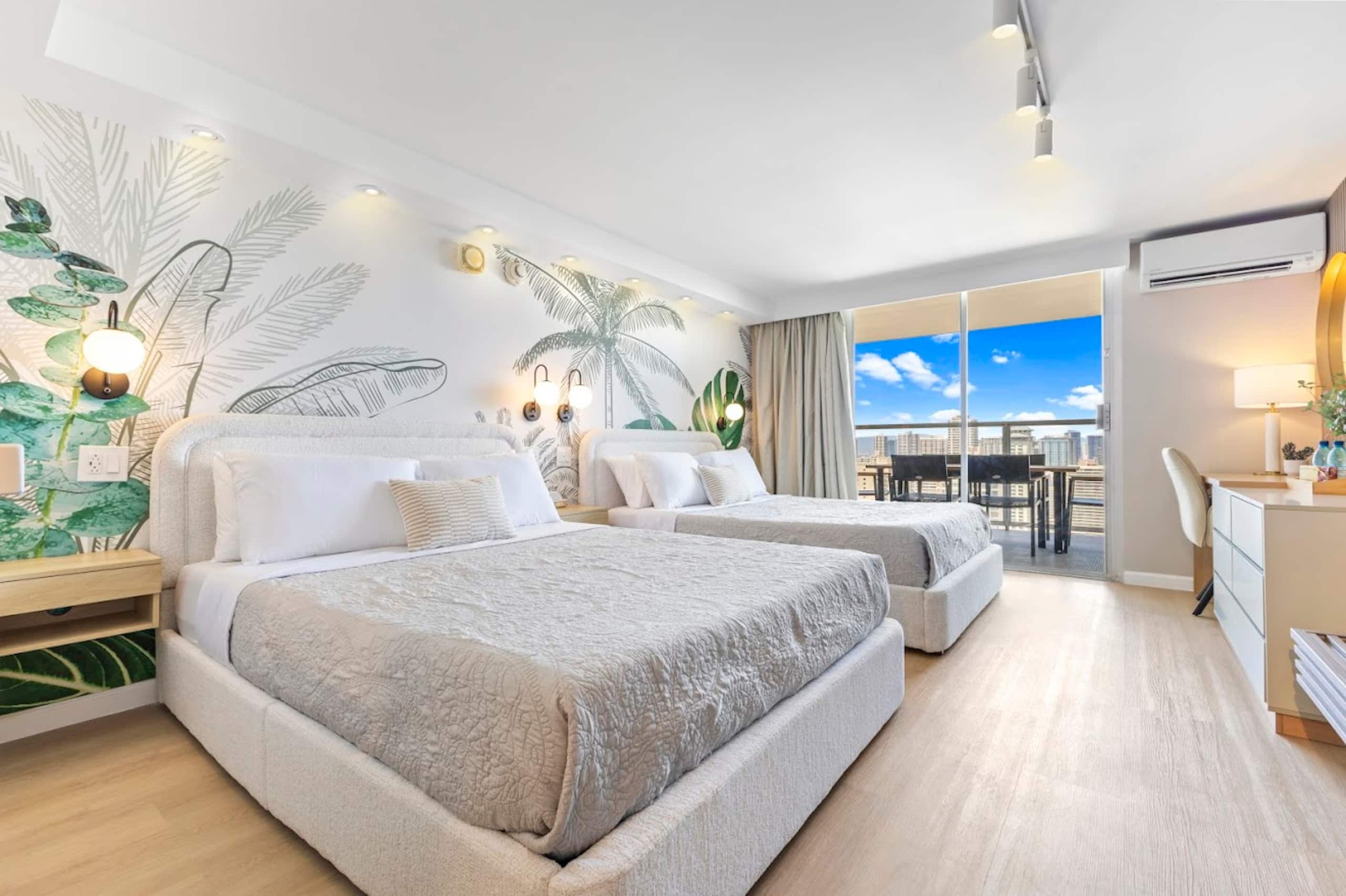 34F-Stunning Tropical Studio w/Ocean & City Views - Image 1
