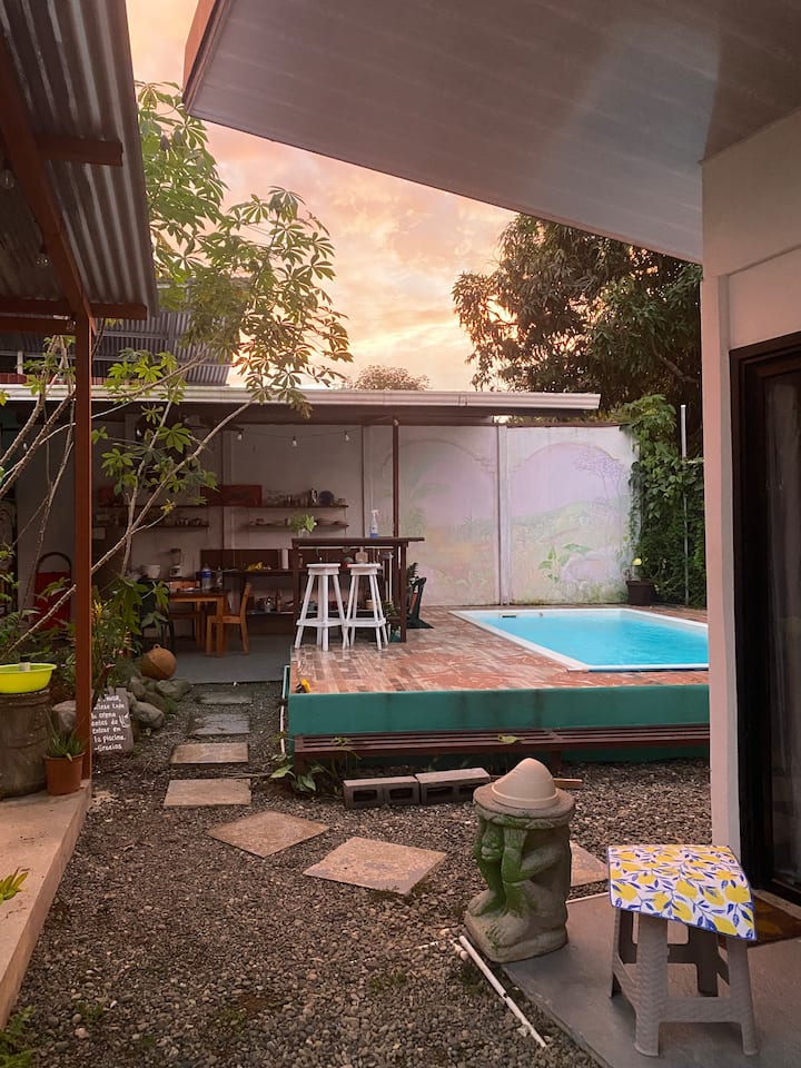 Three Little Birds
3bed 3 Bath 
Private Pool - Puerto Viejo de Talamanca