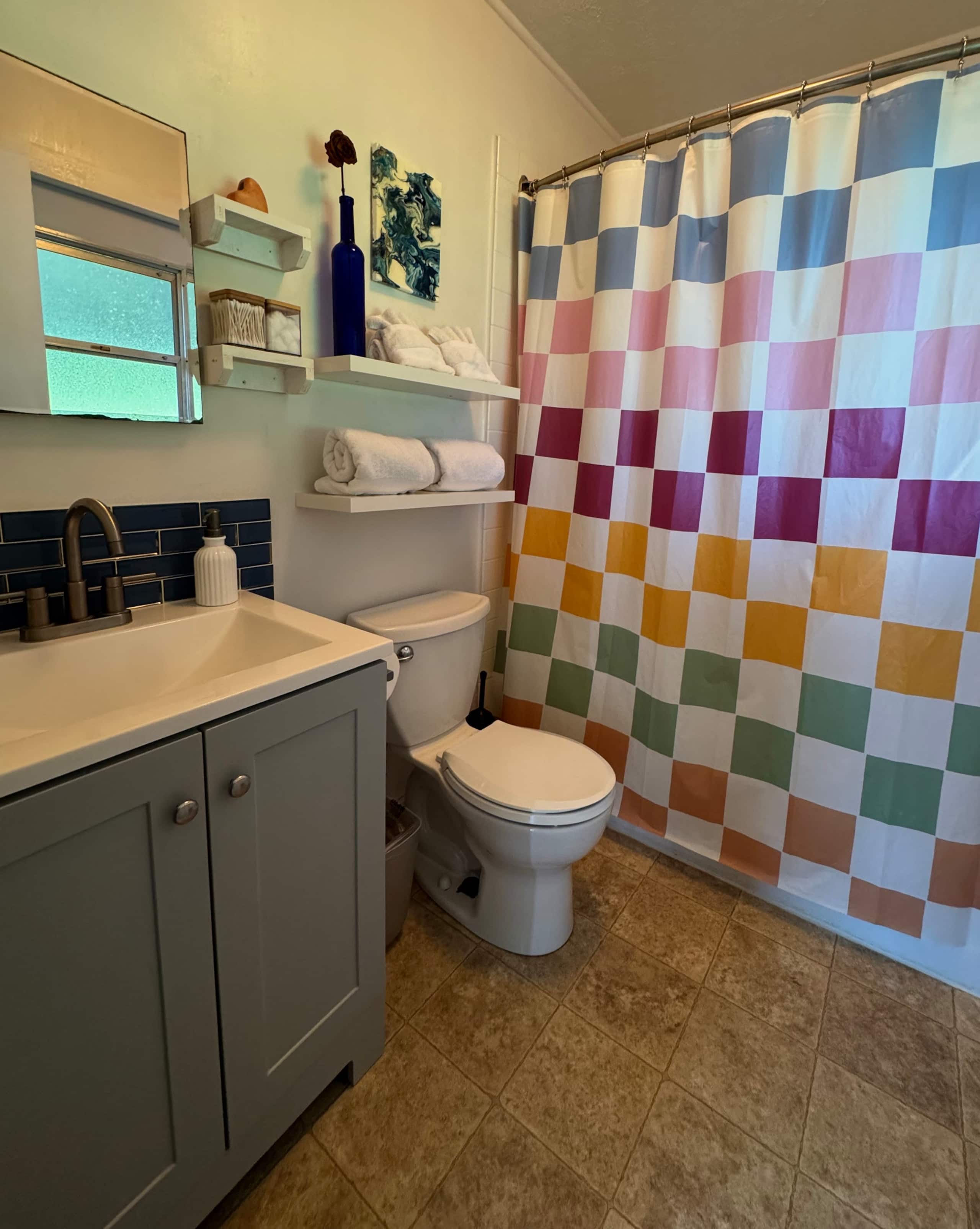 Home in Hilo · ★4.98 · 1 bedroom · 1 bed · 1 private bath - Image 18