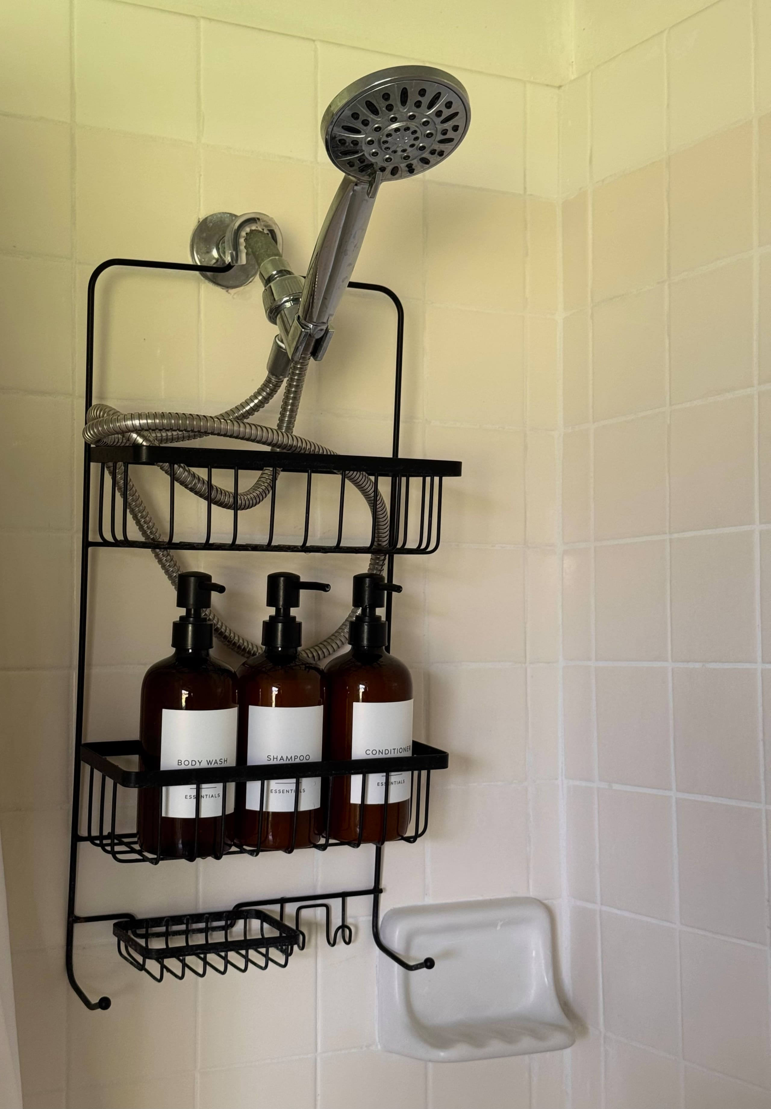 Home in Hilo · ★4.98 · 1 bedroom · 1 bed · 1 private bath - Image 21