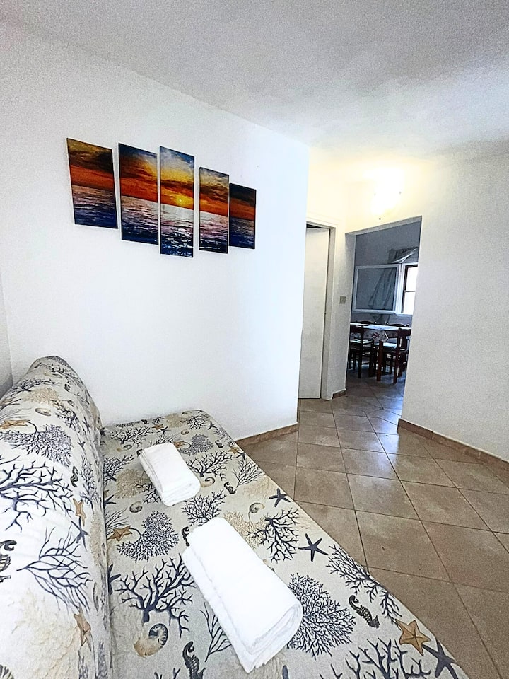 Mirto 2br - Wi-fi - Ac - 100m Sea - Parking - Posada