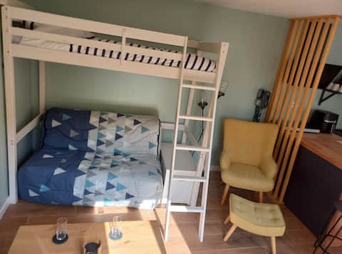 Successful Airbnb property: Between land and sea in équihen Plage