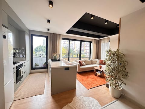 2-room house on the university street, close to Sayaparka.