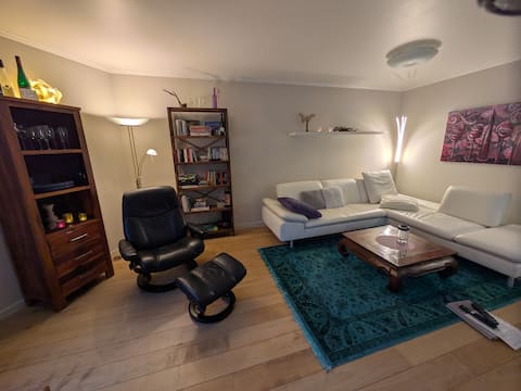 Top Airbnb: 70 m2 apartment "Moselblick" in Traben including guest card in Traben Trarbach