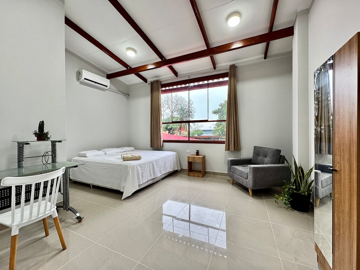 საძინებელი 1