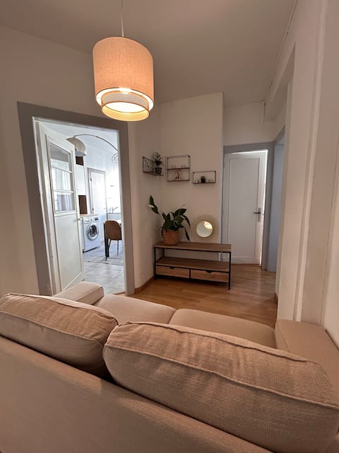 Propriété Airbnb réussie: Heart of Strasbourg – 2P with balcony and elevator à Bourse Esplanade Krutenau