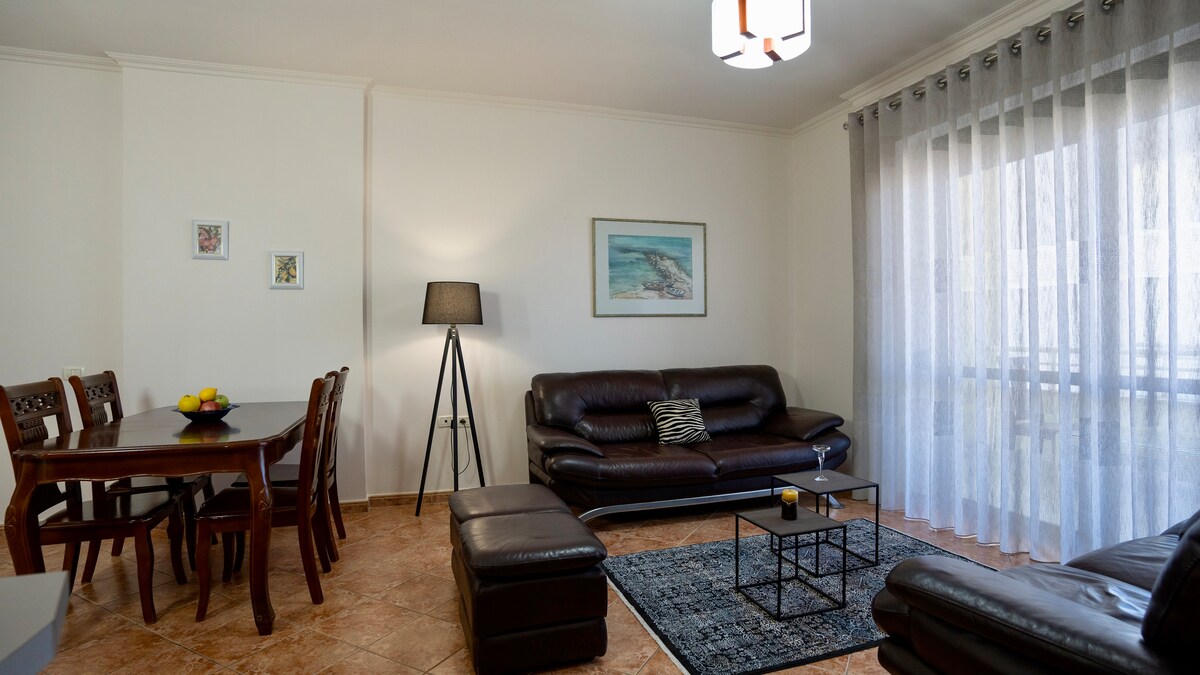 Listing 1369759966953099485