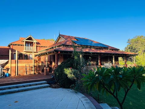 Azzurri Garden Club Guest House