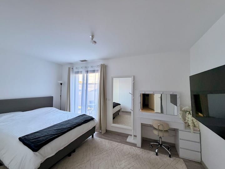 Suite Privée - Sdb - Piscine - Tv - Wifi - Parking - Muret