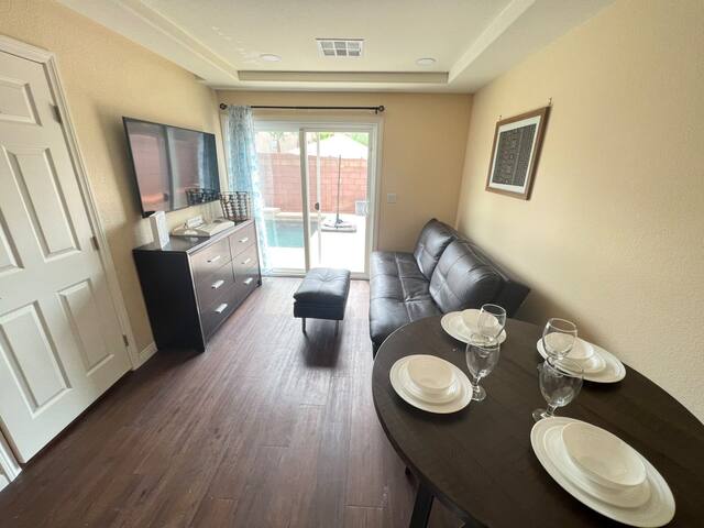 #449 Tri-Level 6BR Pool Arcade Billard gallery image 4