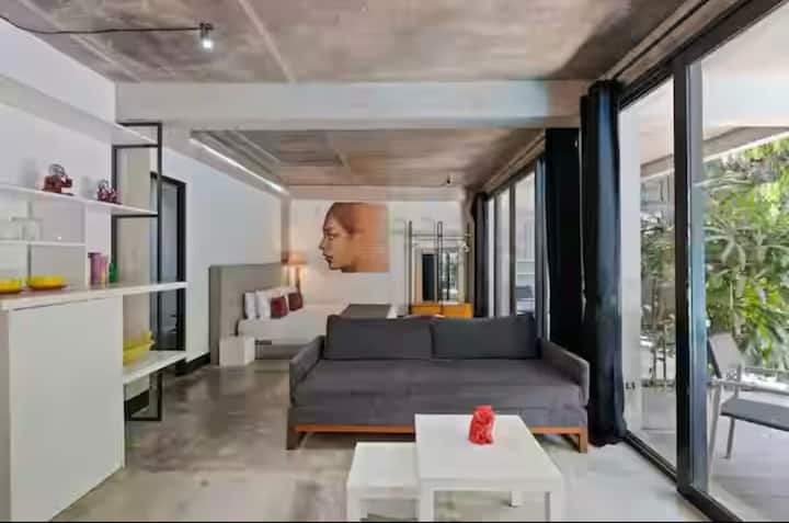 Modern Apartment With Shared Pool - By The Beach - Seminyak