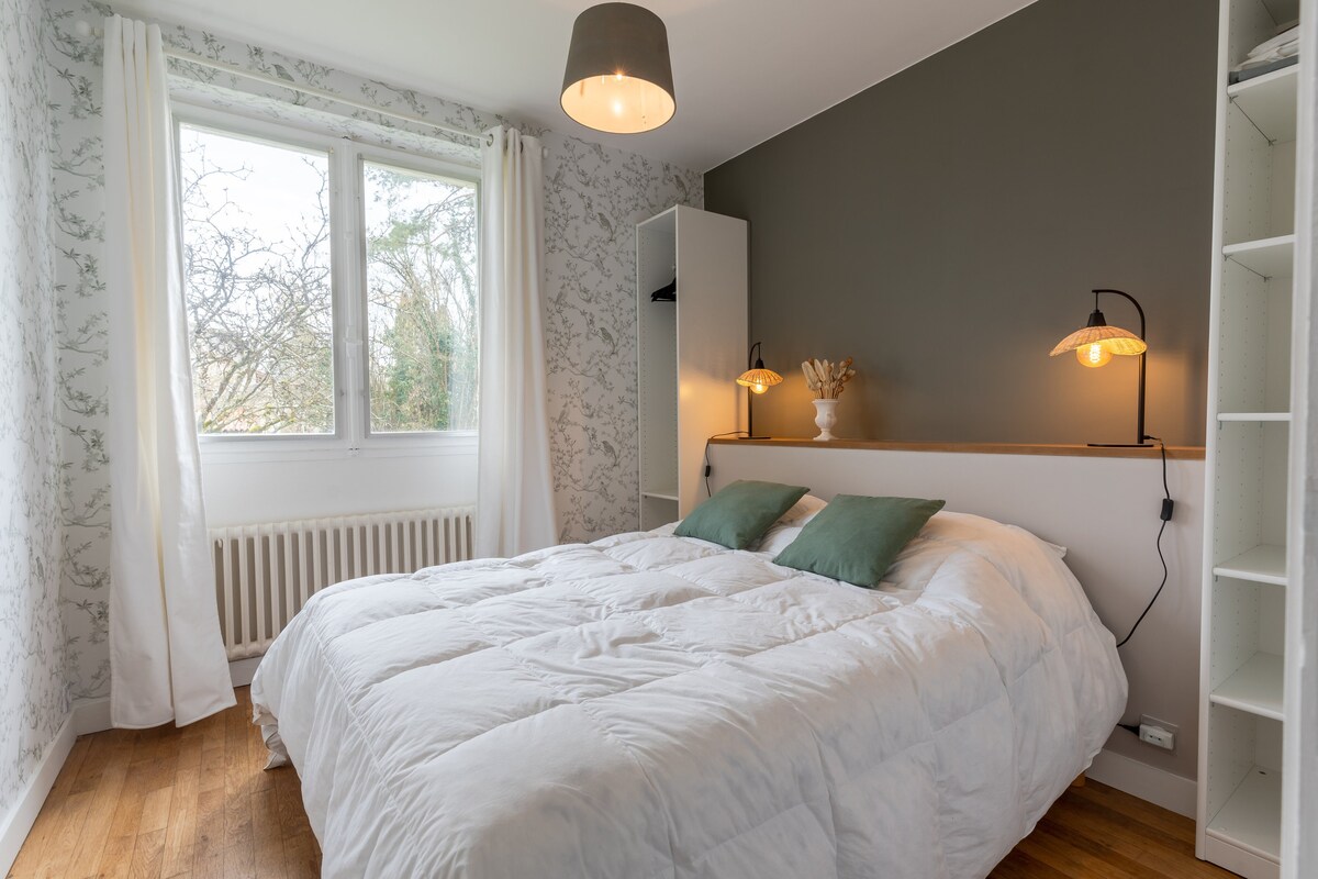 საძინებელი 1