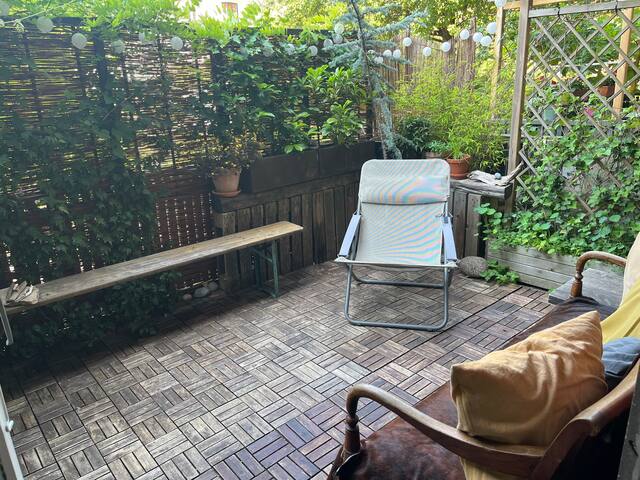 Private garden in Vesterbro & kids room gallery image 3