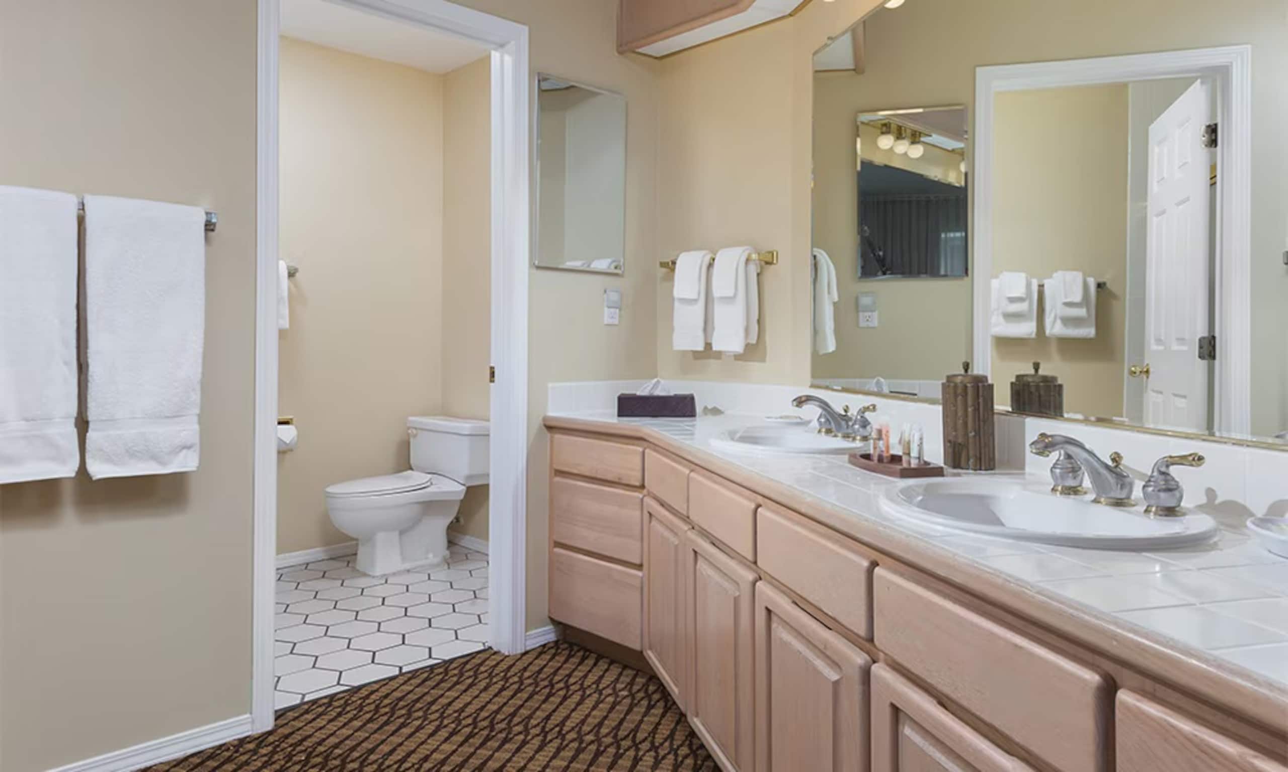 Mauna Loa Village 1BR w/ Kitchen - Photo 12