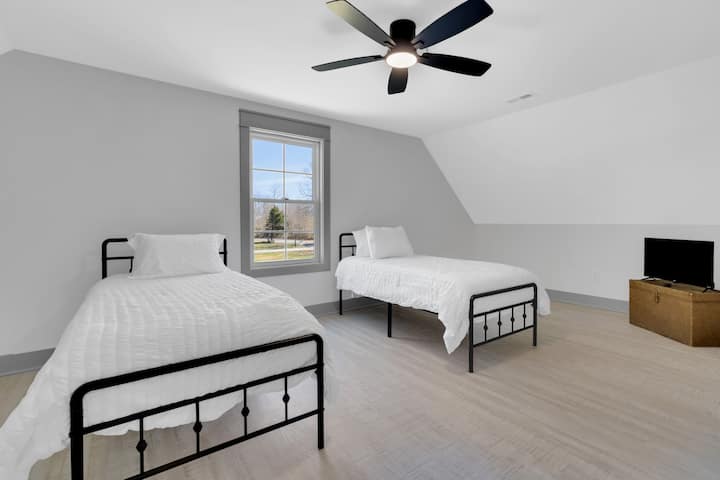 غرفة النوم 2