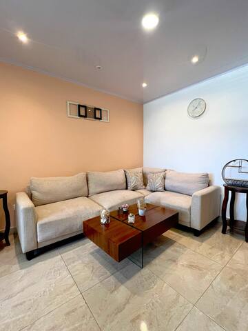 Apartamentos Zaida SAI managed Airbnb listing 3