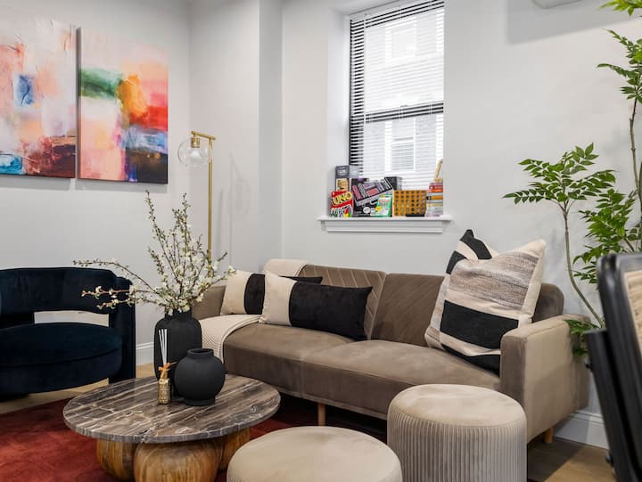4br2bath North End By Subway Downtown - Revere, MA