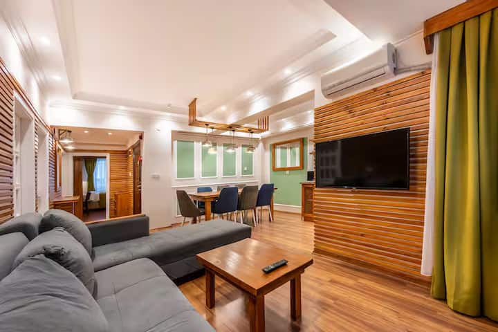 Luxury 3br | Jacuzzi | 3 Balcony | Hagia Sophia - Istanbul