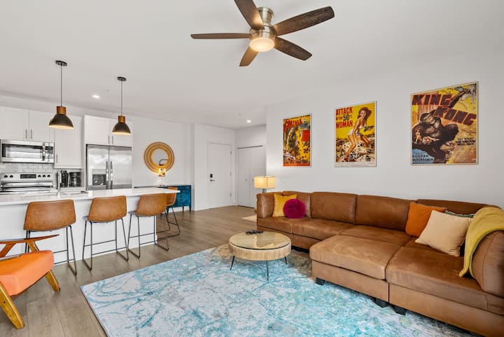 Stylish Cozy River Arts Condo - Asheville, NC