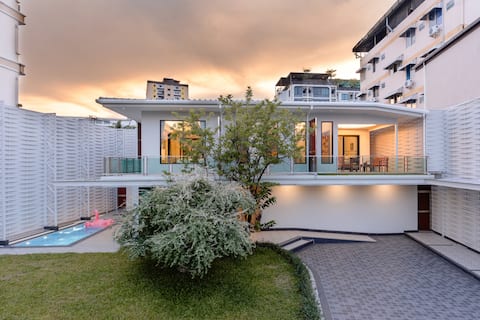 PureLux6 - 3BR Pool Villa near Nimman/MAYA MALL