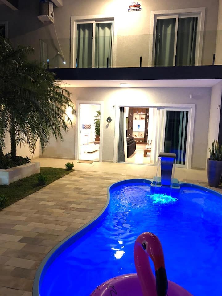 Casa 1 Quadra Do Mar Com Piscina! - Guaratuba