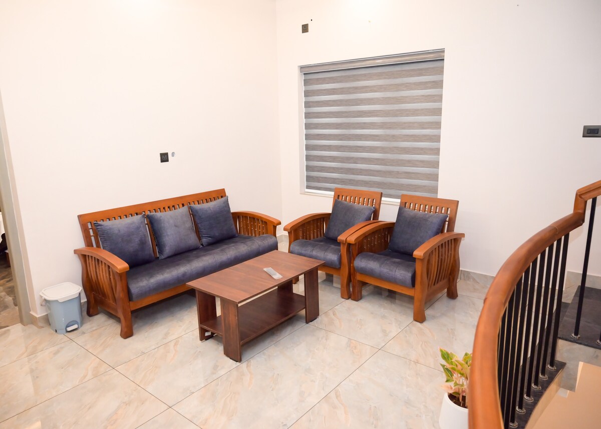 غرفة المعيشة 2