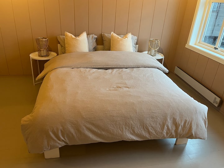 غرفة النوم 2