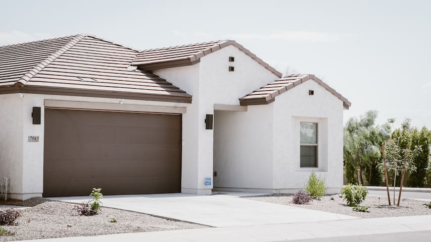 Guest favorite listing in Glendale