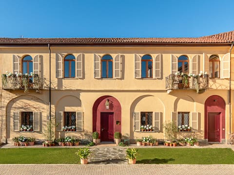 La Giardina Guest House