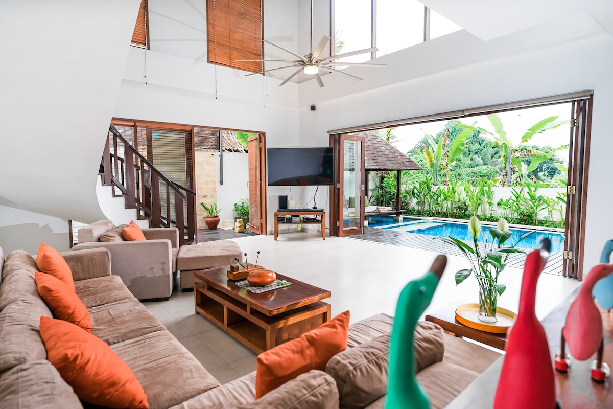 Villa in Ubud · ★4.96 · 3 bedrooms · 4 beds · 3 baths, συγκρίσιμο Airbnb