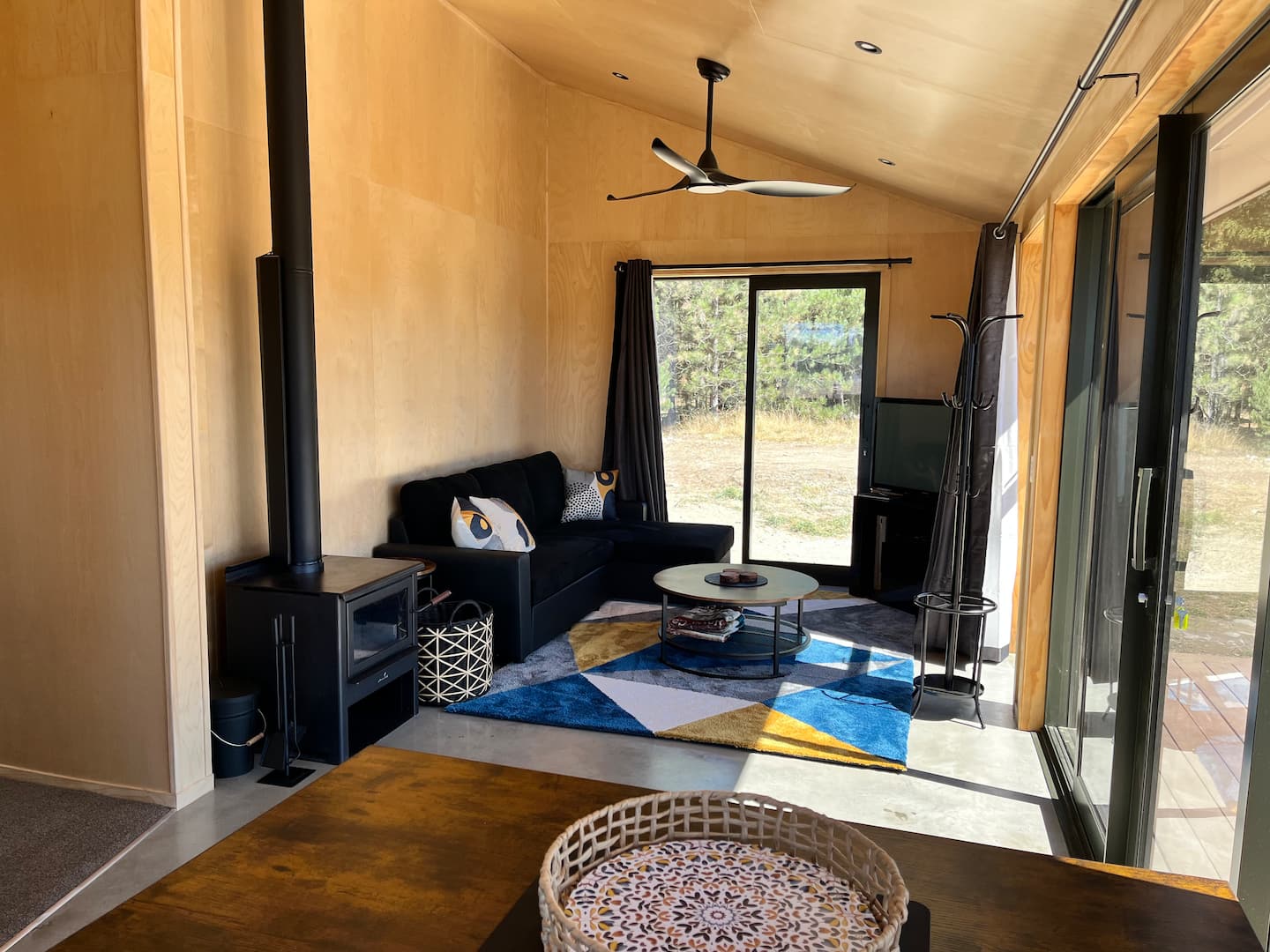 Twizel - Pinewood Close * With Outdoor Bath* 4