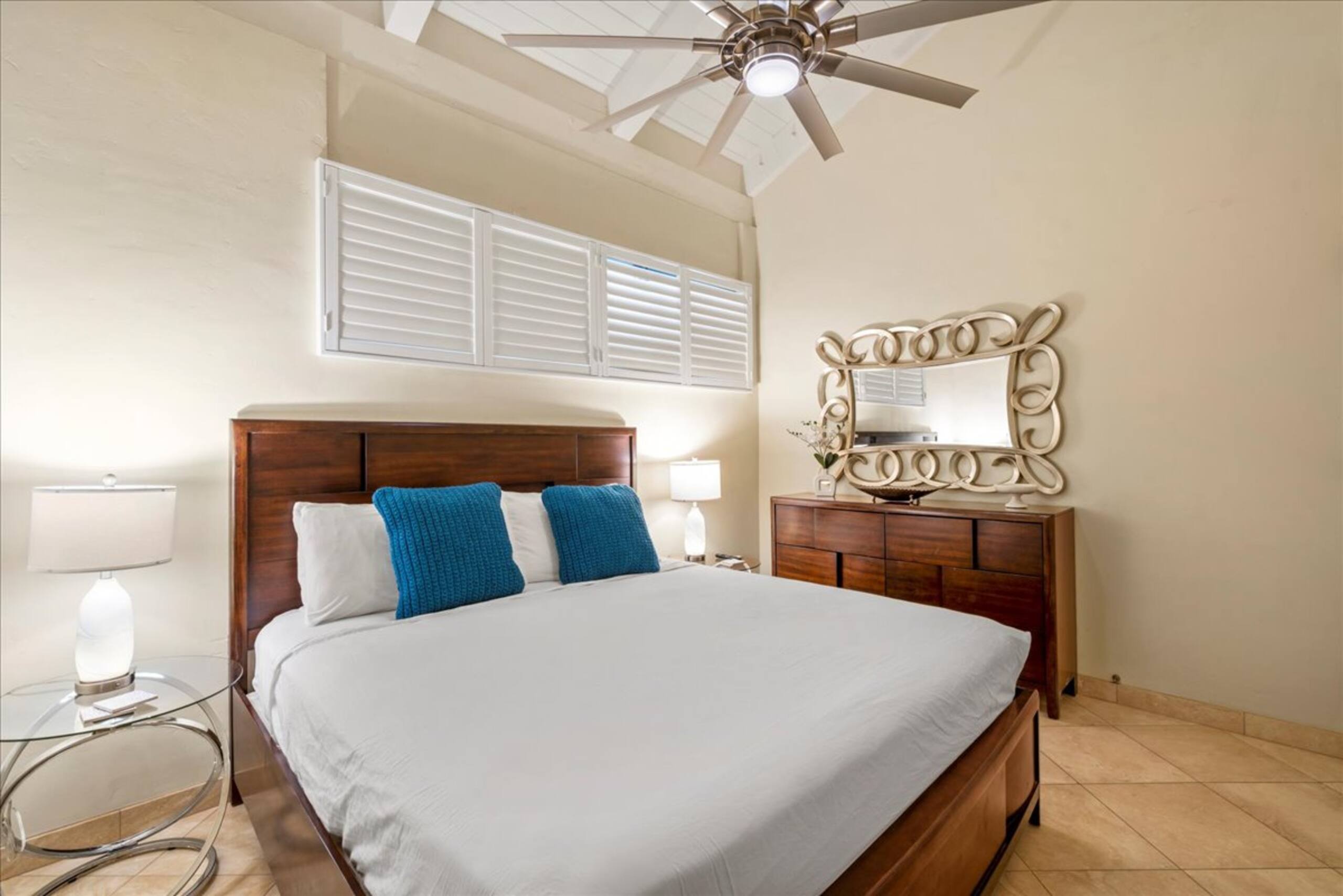 Top Floor OCEAN VIEWS - Resort - Image 11