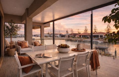 Kid-Family Friendly•Canal Retreat•Private Jetty