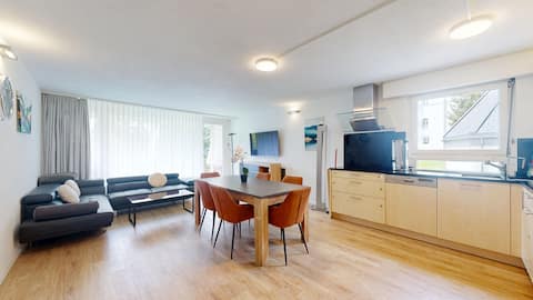 Spacious 4 bedrooms in Davos central location