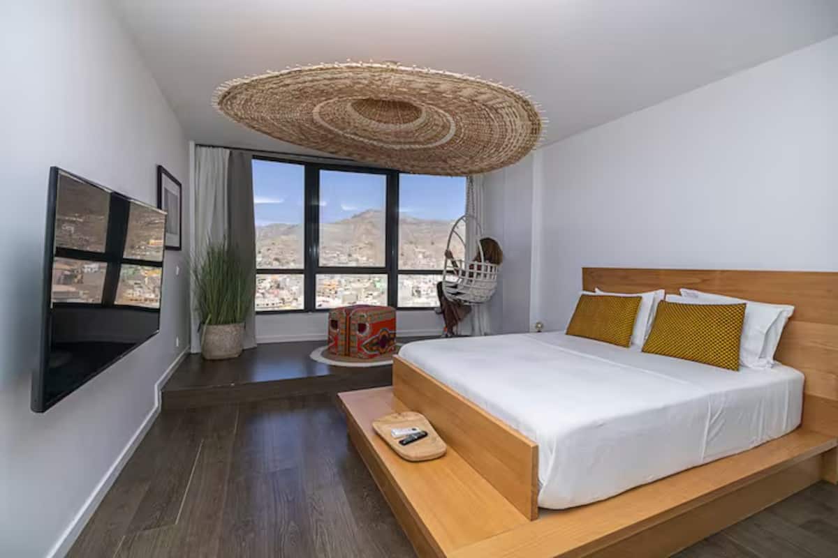 Mindelo Sunset apartment with ocean views