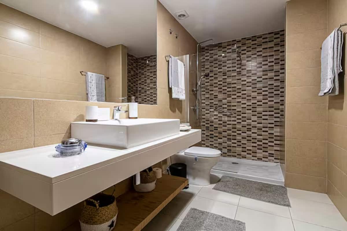 Comfortable apartment details at Mindelo Sunset