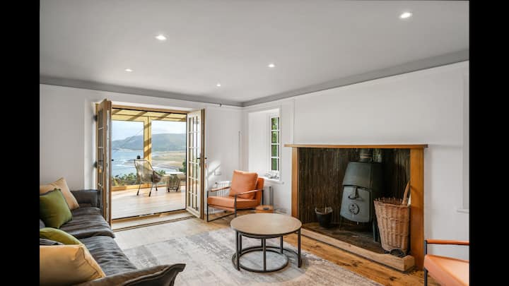 Woodborough 
Woodland Hideaway & A Sea View - Porlock