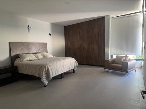 Top performing Airbnb: Casa San Carlos in Lagos De Moreno