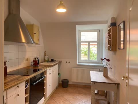 Leistungsstarkes Airbnb: Art hiding place in Dresden